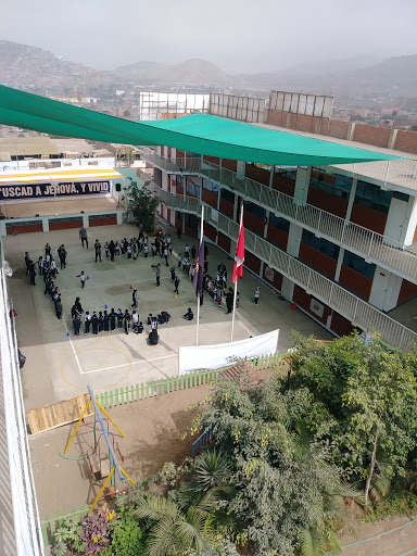 Colegio Good People