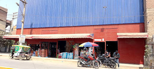 El Mercado Don Lucho.
