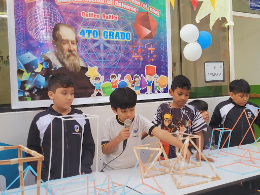 Colegio Technology School - Puente Piedra