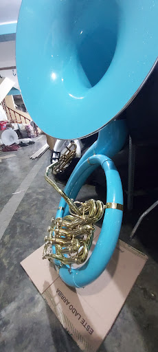 Fabrica de instrumentos musicales moa