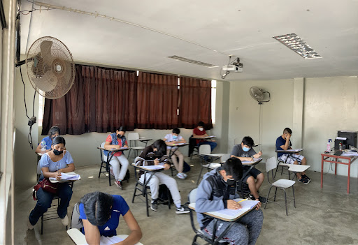 ACADEMIA ADEMAX PUENTE PIEDRA