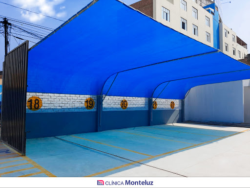 Cochera Clínica Monteluz